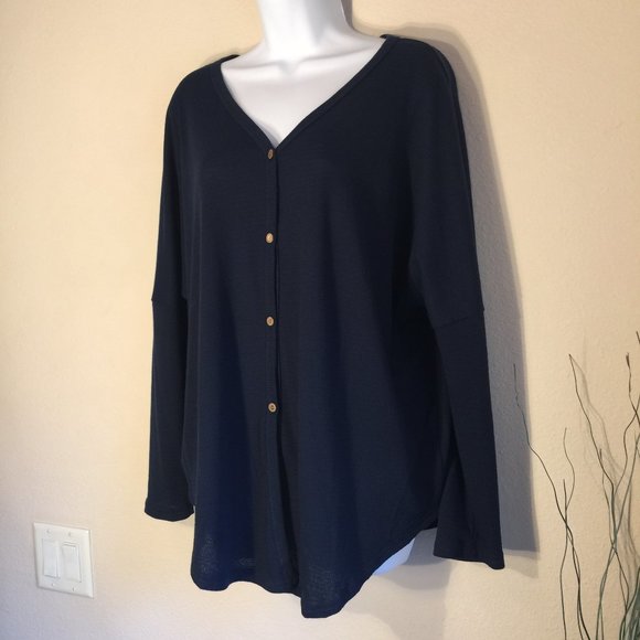 Moueey Navy Blue NWT drop shoulder thermal button top XL - Picture 2 of 12